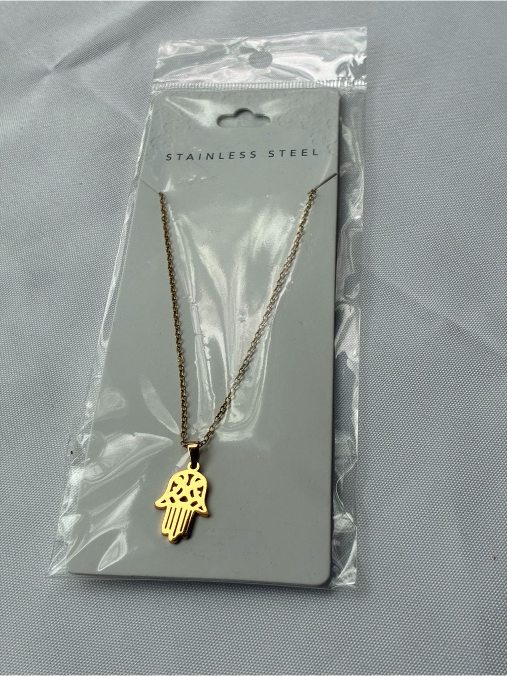 NWT Chloe Gold Stainless Steel Hamsa Hand Pendant Necklace